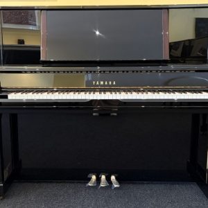 Yamaha YU5 Upright Piano