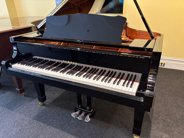 Yamaha C5 grand piano 2007